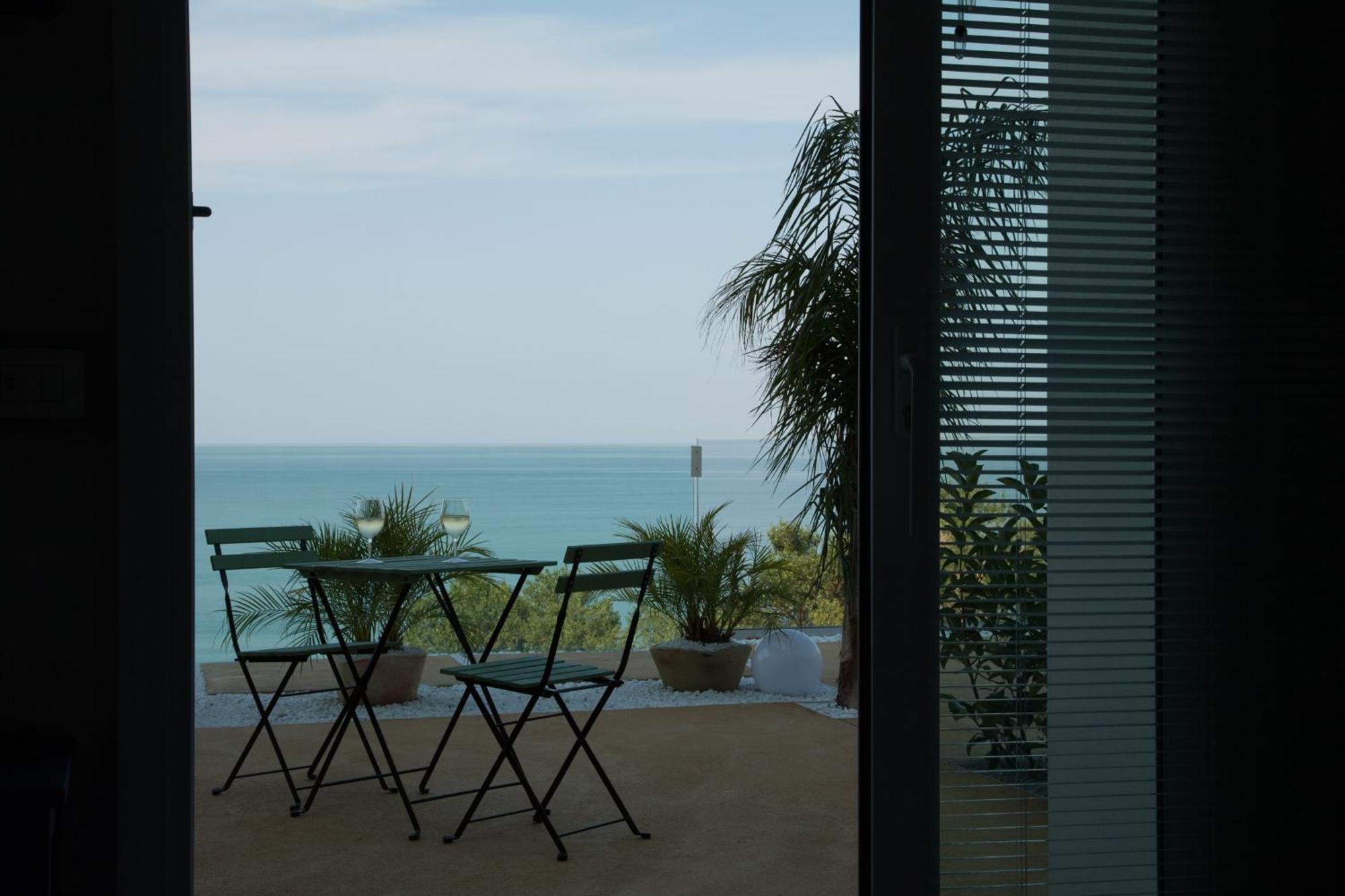A Tonnara Hotel Cefalù Exterior foto